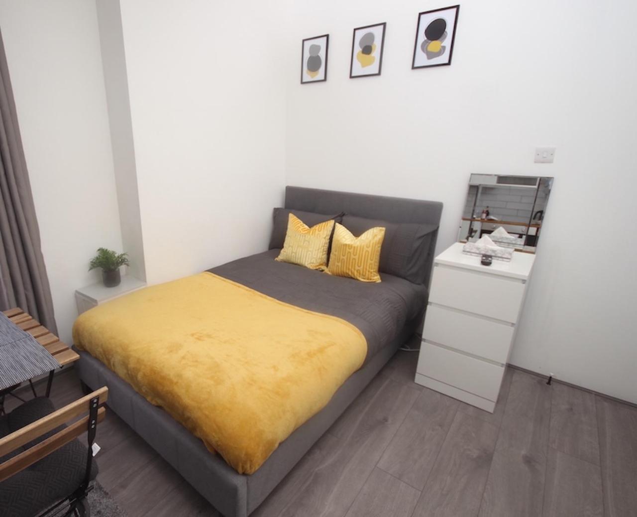 Contractor-friendly Cosy Spot By Finsbury Park Station Апартаменты Лондон