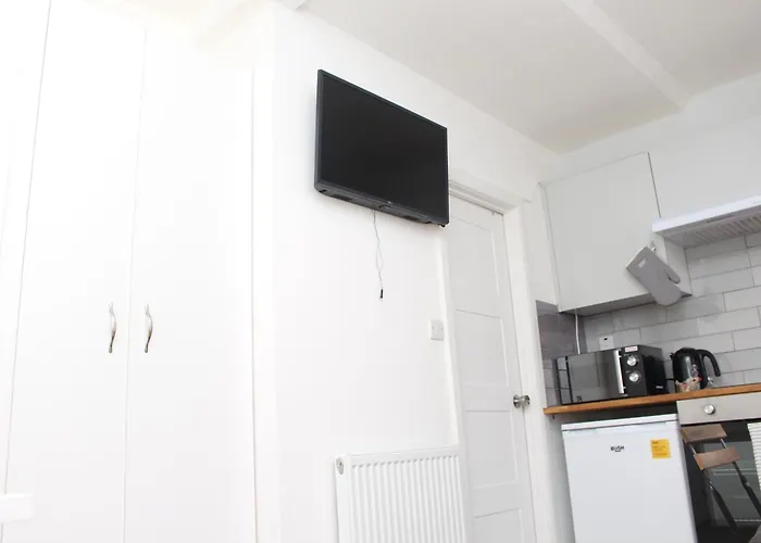 Contractor-Friendly Cosy Spot By Finsbury Park Station
